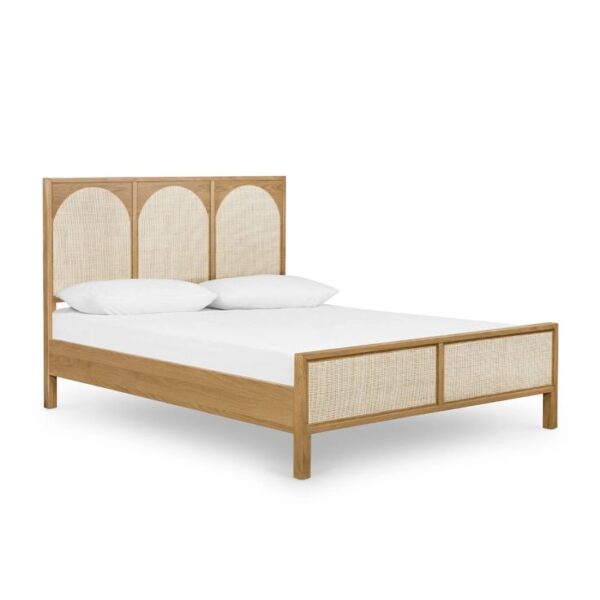 Wooden Ratten Bed
